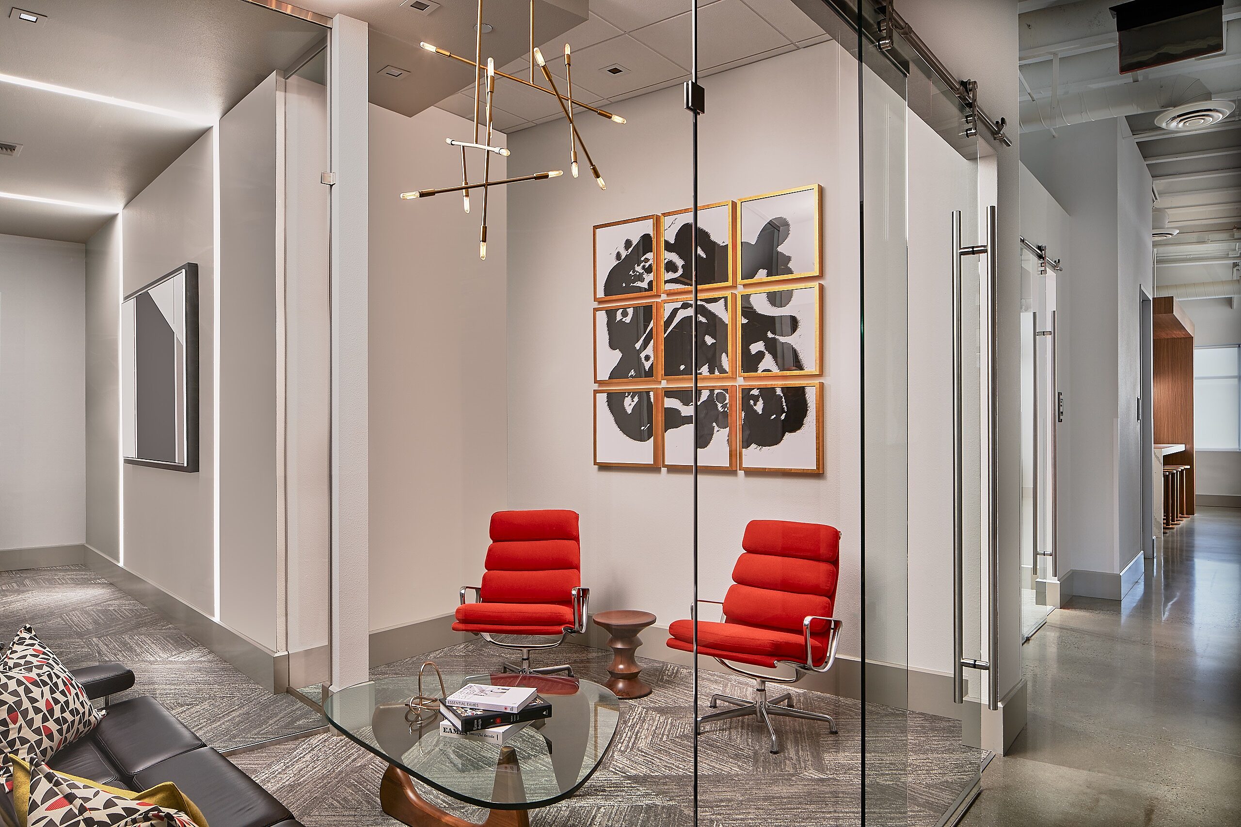 FD 33 Lounge Conference Room SM