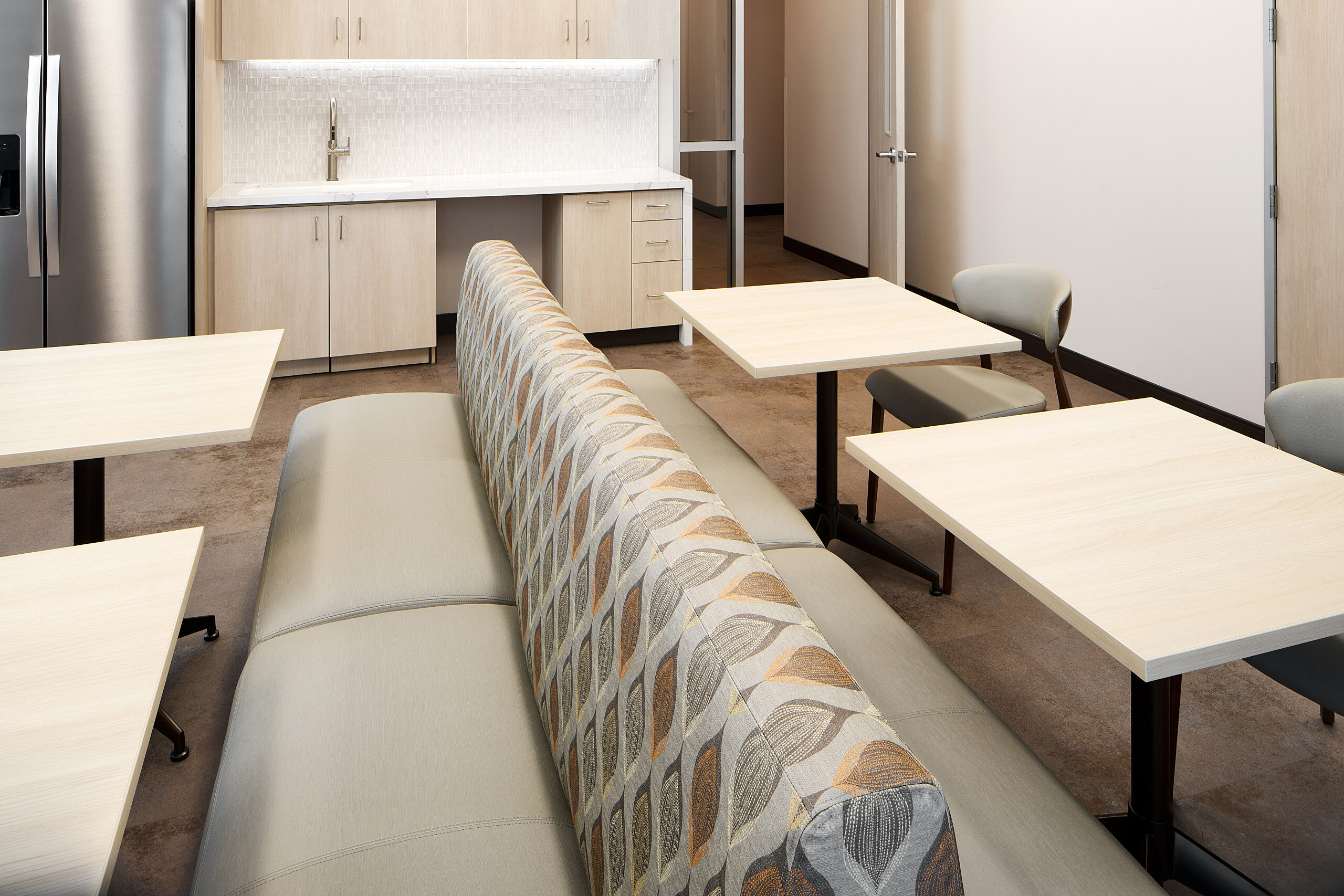 FACILITY DESIGNS PAZ DERMATOLOGY VISALIA 16