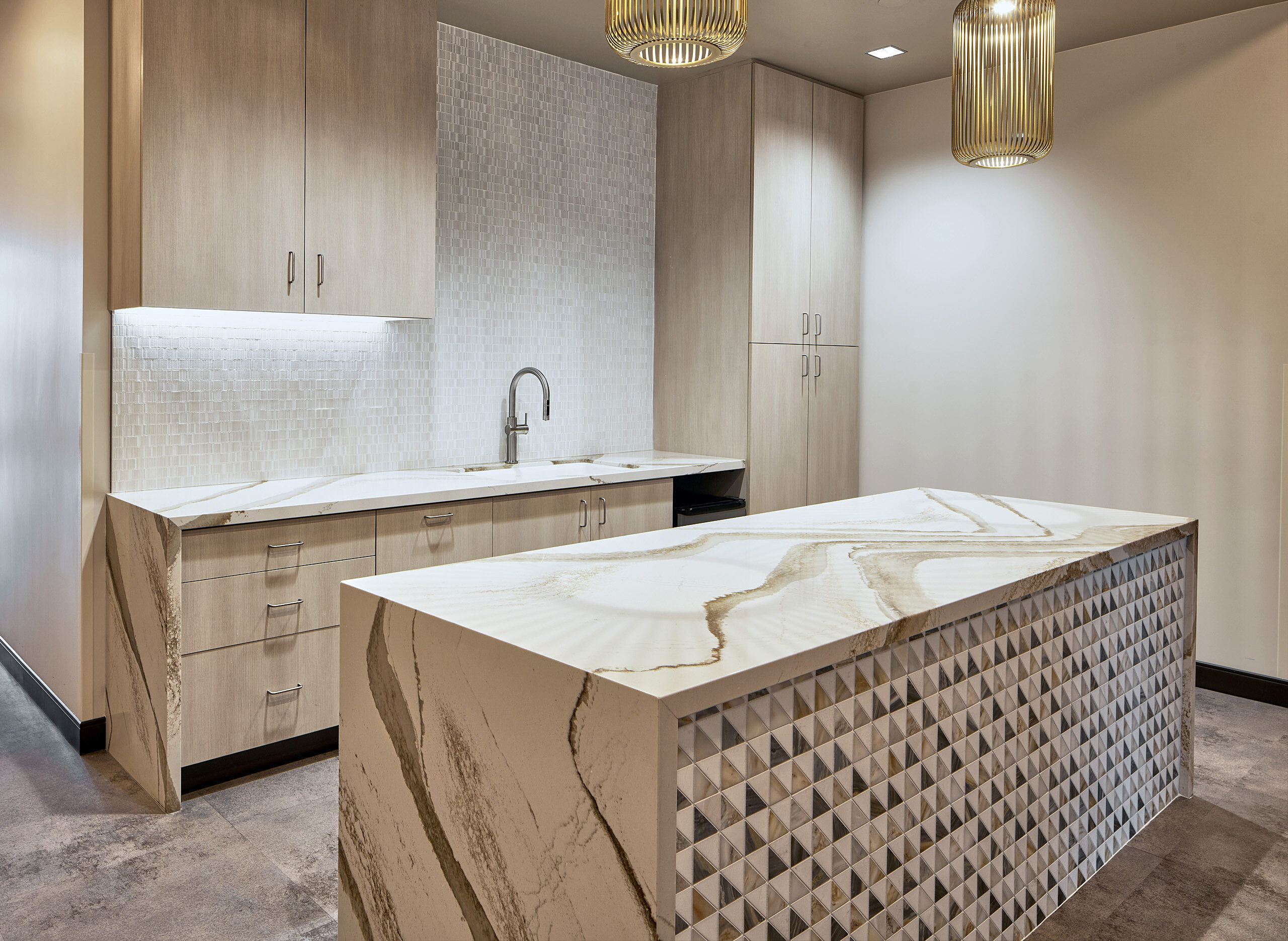 FACILITY DESIGNS PAZ DERMATOLOGY VISALIA 14