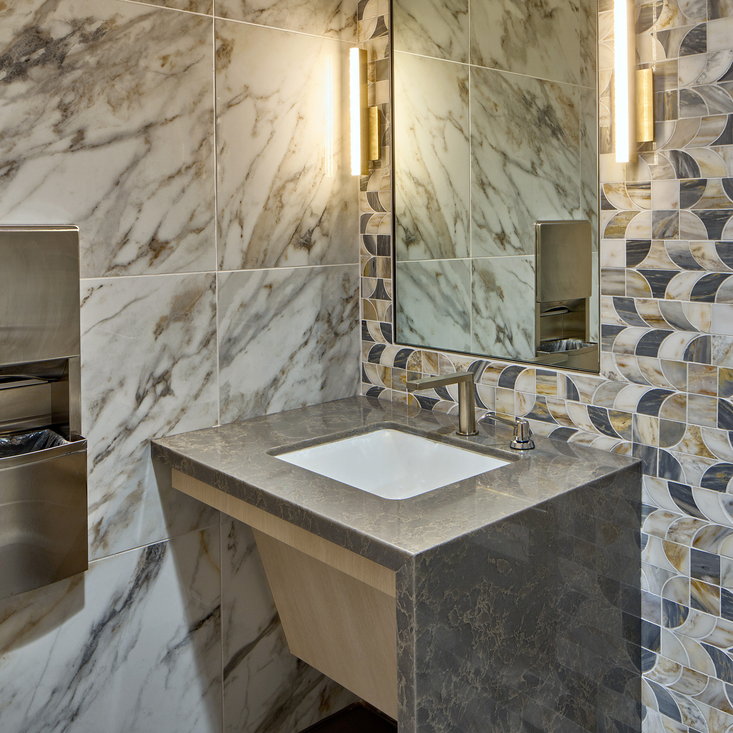 FACILITY DESIGNS PAZ DERMATOLOGY VISALIA 7